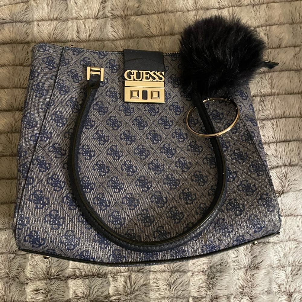 Guess bag